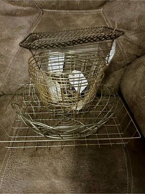 Multiple wire Serving Platter -
